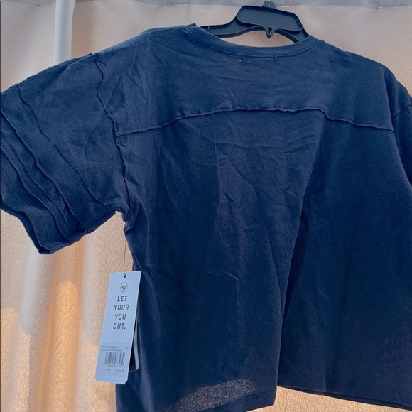 NWT NFL New England Patriots Football Cotton Cropped Tee Blue Short Sleeve XL - Picture 6 of 10